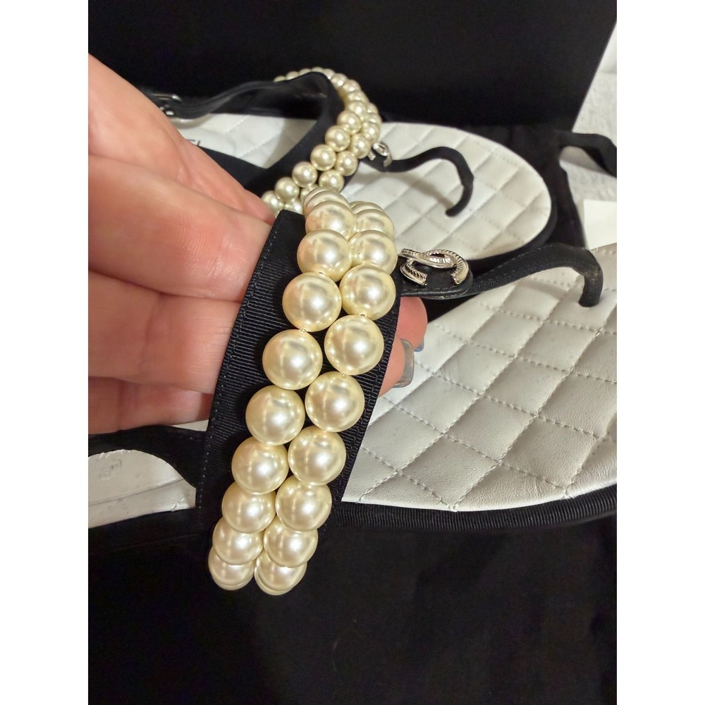 Chanel Women's US Size 7 Black with Pearls Flat Buckle Thong Sandals $1,250 - Picture 10 of 16